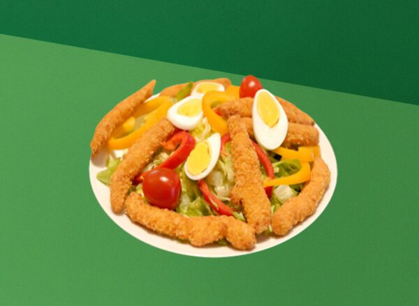 Salatplatte mit Hühnerstreifen